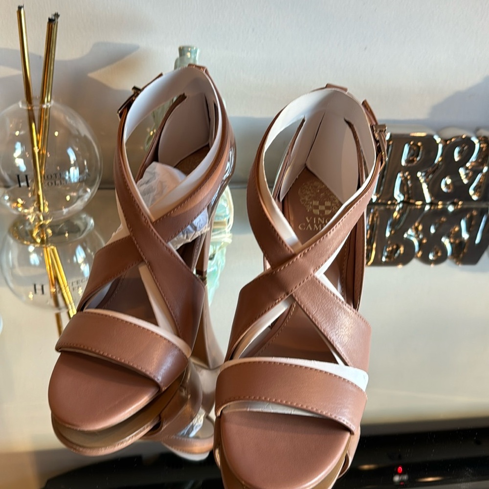 Brand new Vince Camuto heels